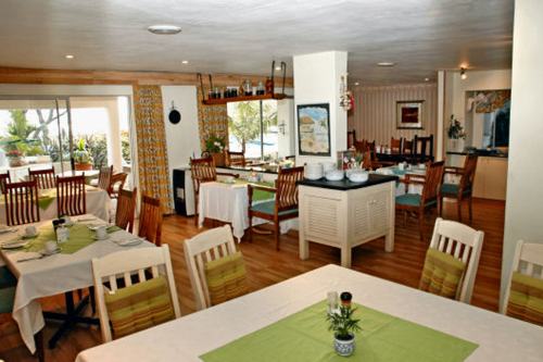 Lagoona Inn (2)